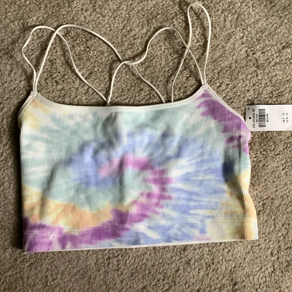 Gilly Hicks Find your happy place M tank NWT - Picture 1 of 3